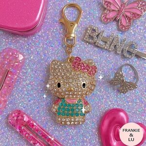 Hello Kitty Rhinestone Crystal Keychain Gold Tone Bow Charm Gift Box NWT